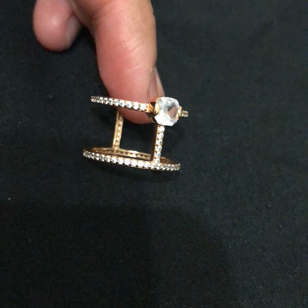 Henri Bendel rose gold ring